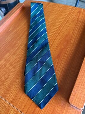 Tweeds & Weeds Made in England by John Comfort.